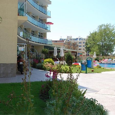 Julia Family Apartments Sunny Beach Exterior photo